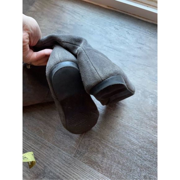 Suede Over the Knee Boots - Picture 5 of 5